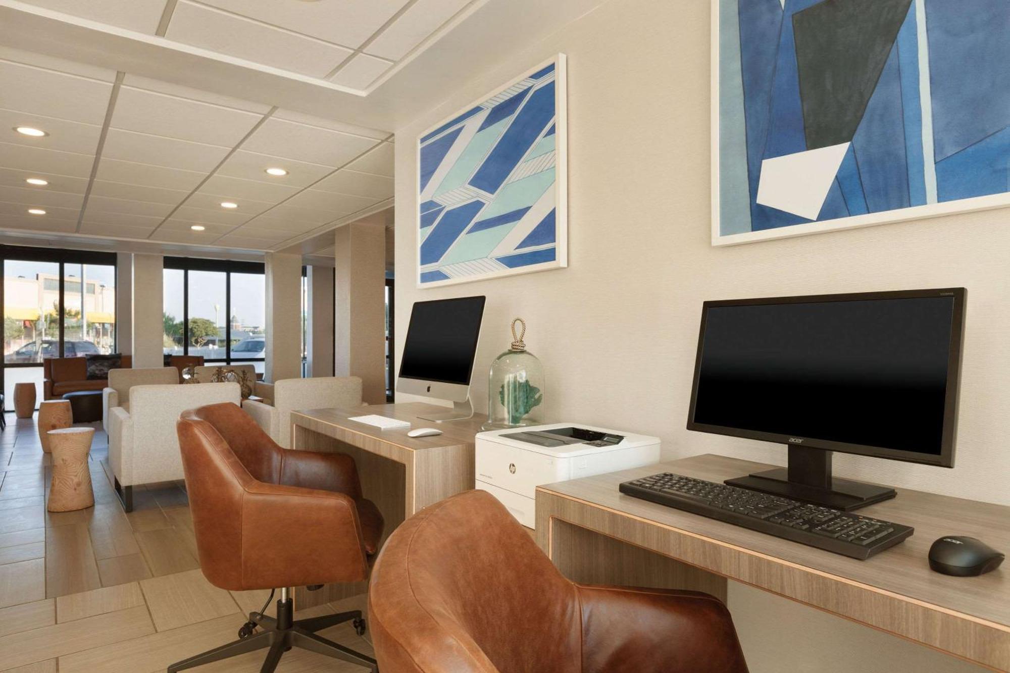 Surfbreak Virginia Beach Oceanfront, Ascend Hotel Collection Bagian luar foto